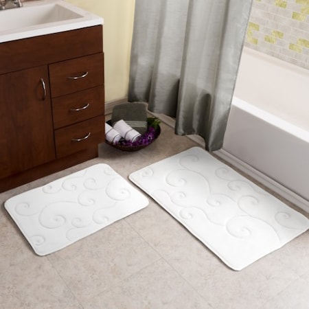 Hastings Home 2 pc Memory Foam Bath Mat Set by Hastings Home -Coral Fleece Embossed Pattern - White 960804JHY